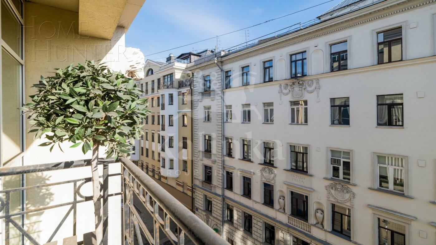 5-КОМН. АПАРТАМЕНТЫ С ОТДЕЛКОЙ 350 М² НА 5 ЭТАЖЕ