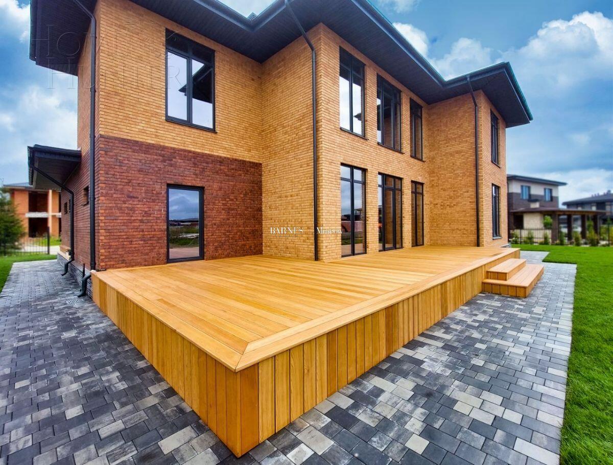 2-этажный коттедж 244.5 м² без отделки
