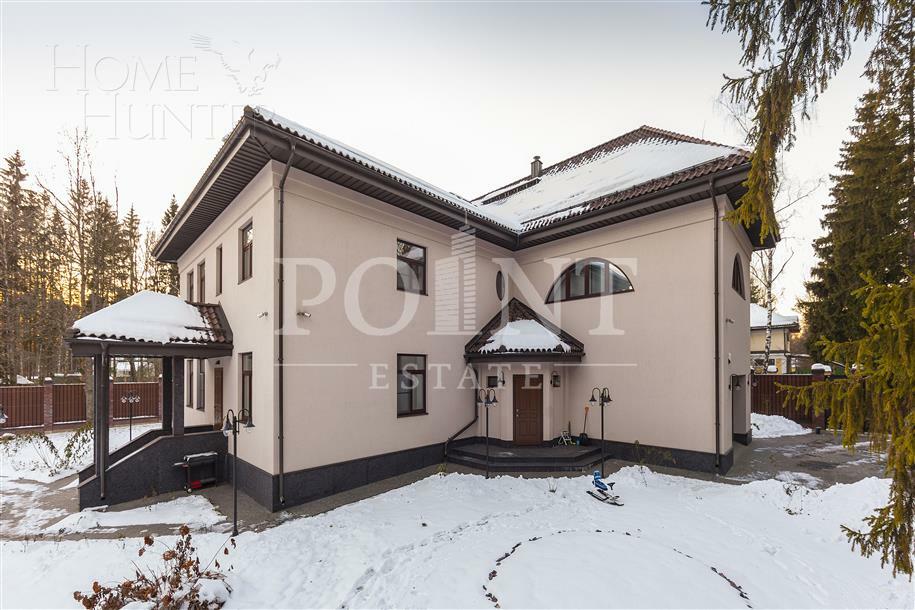 2-этажный коттедж 526.6 м² с отделкой