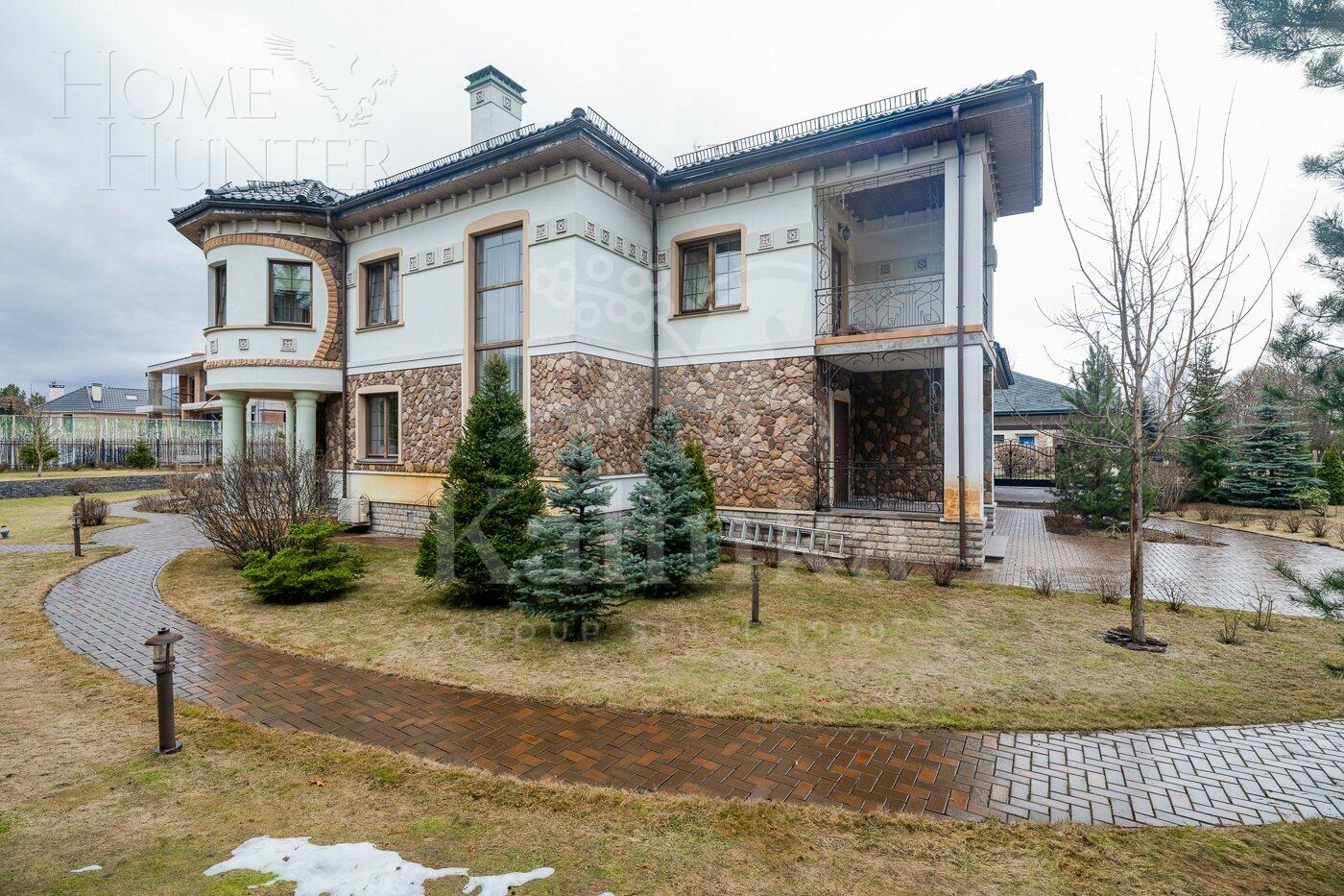 2-этажный коттедж 500 м² с отделкой