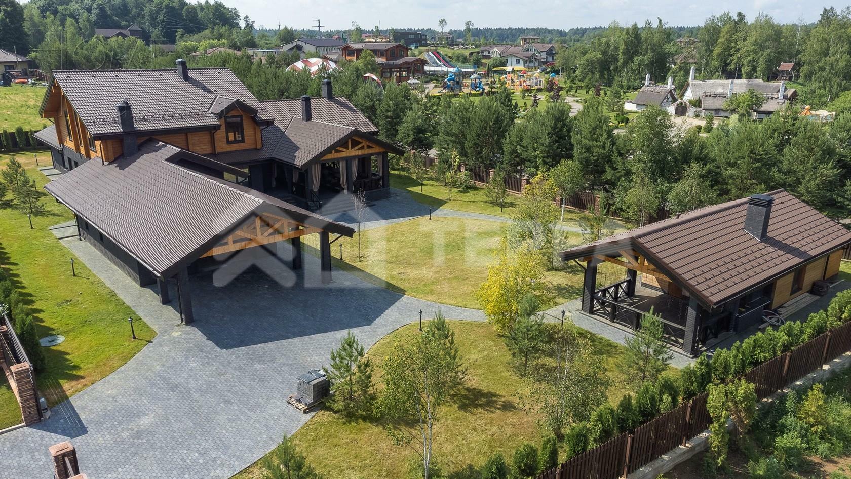 2-этажный коттедж 600 м² с отделкой