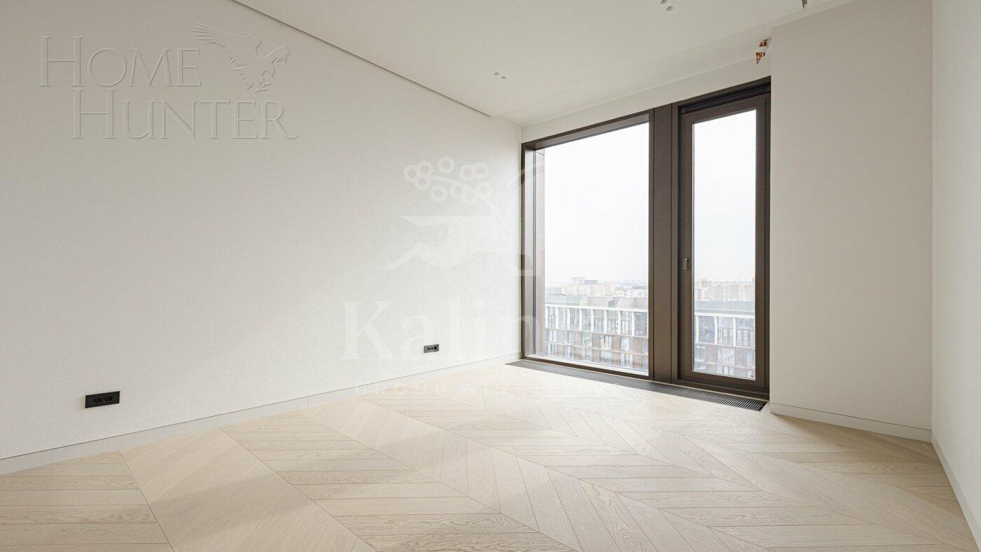 6-КОМН. ПЕНТХАУС С ОТДЕЛКОЙ 265.78 М² НА 13 ЭТАЖЕ