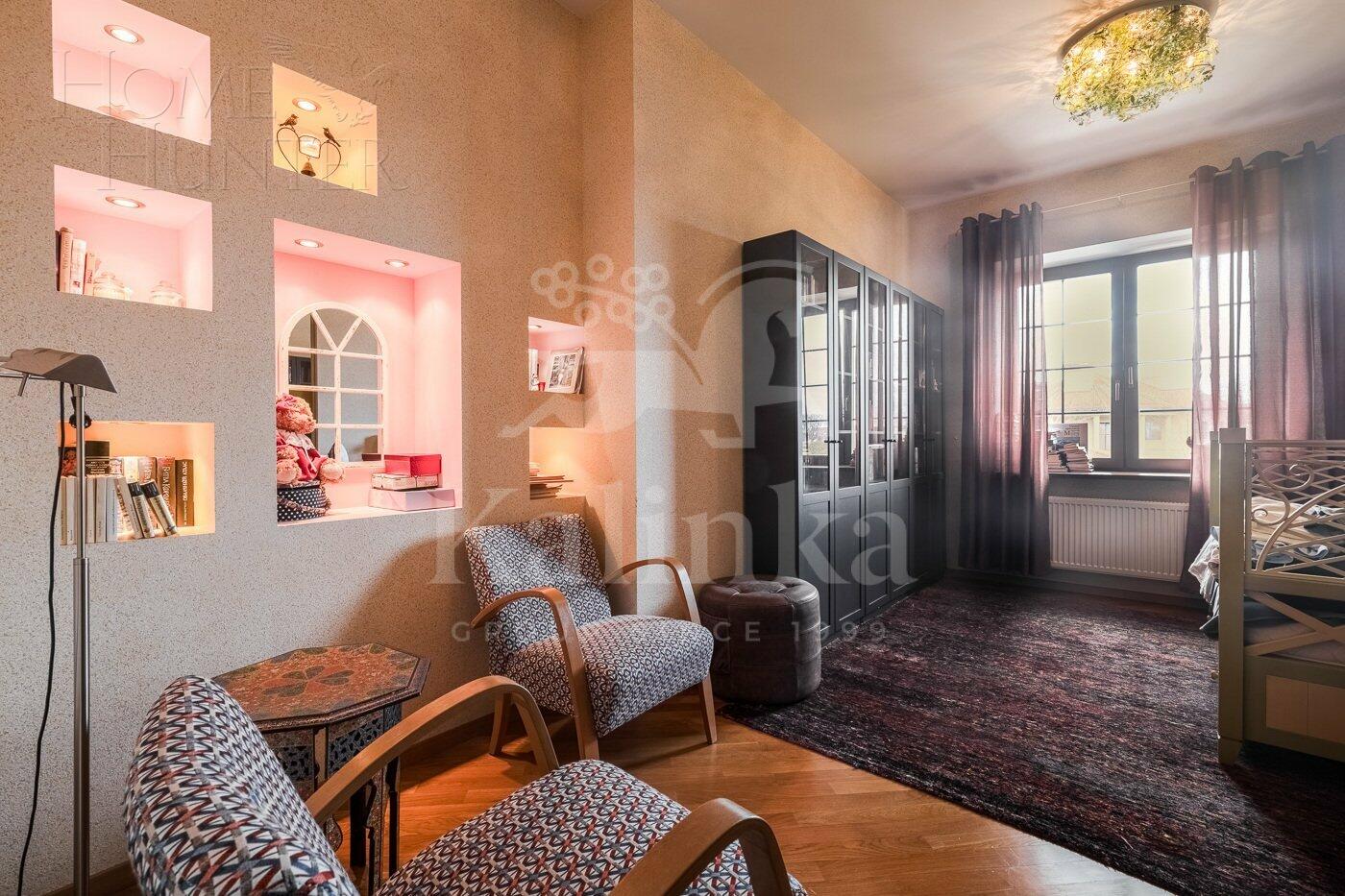 2-этажный коттедж 500 м² с отделкой