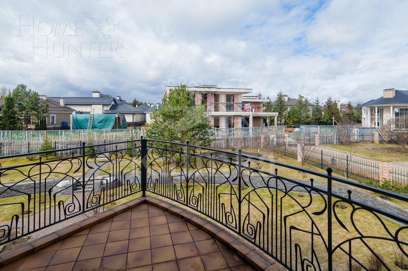 2-этажный коттедж 500 м² с отделкой