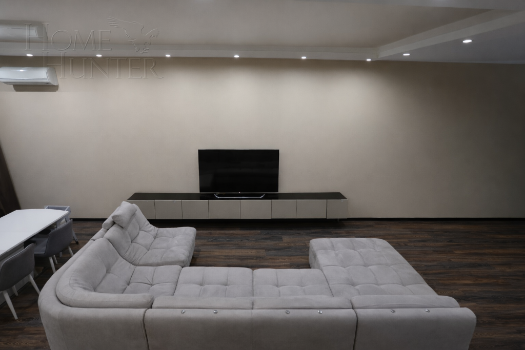 2-этажный таунхаус 216 м² с отделкой