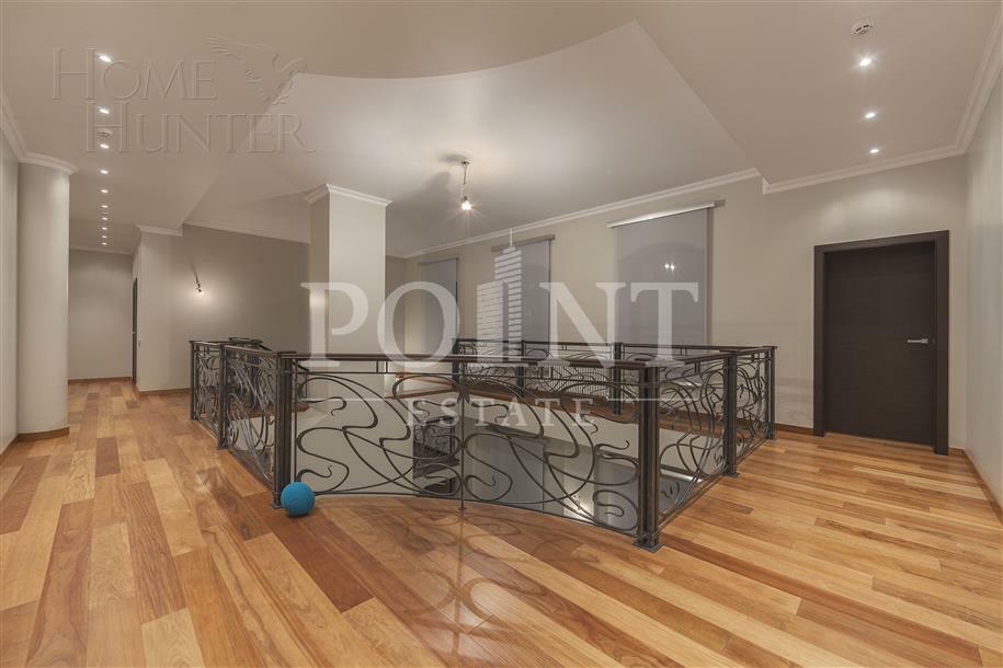 2-этажный коттедж 526.6 м² с отделкой