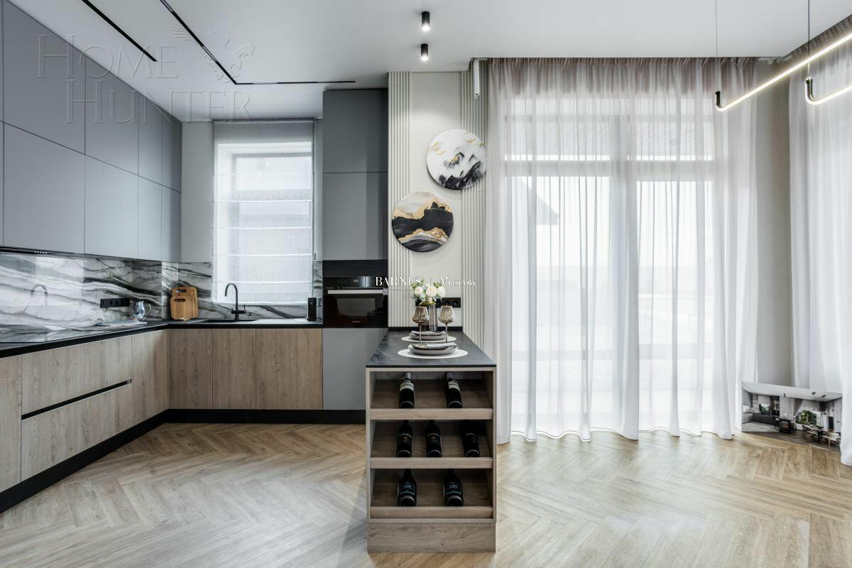 2-этажный коттедж 353 м² с отделкой
