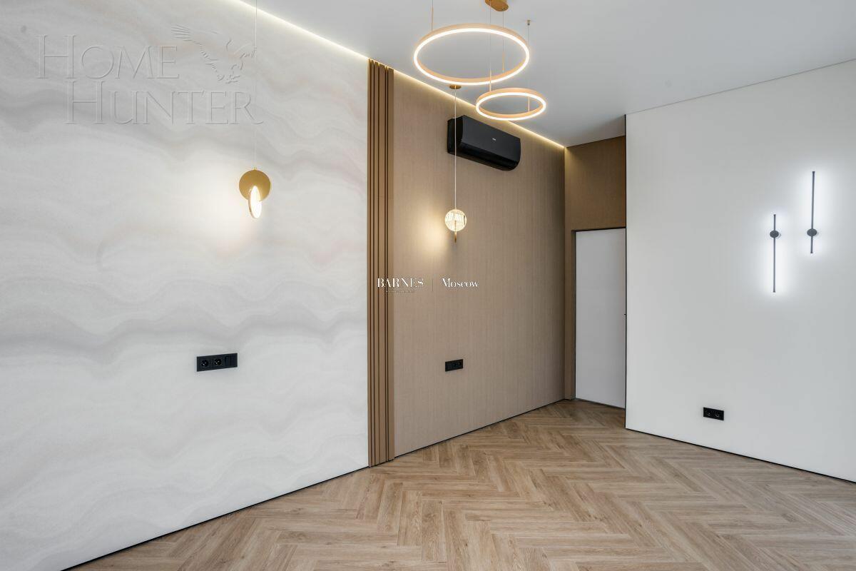 2-этажный коттедж 353 м² с отделкой
