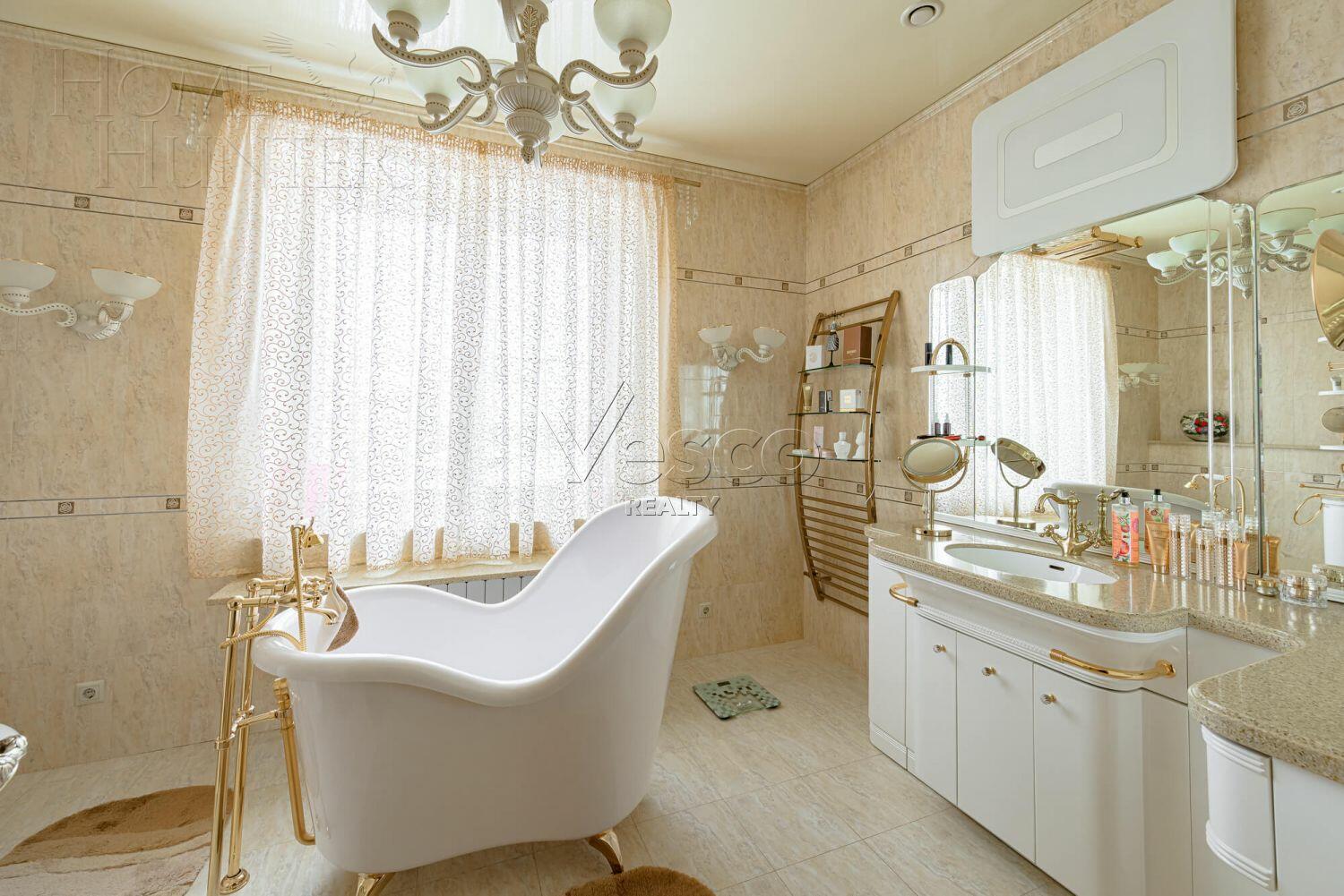 2-этажный коттедж 568 м² с отделкой