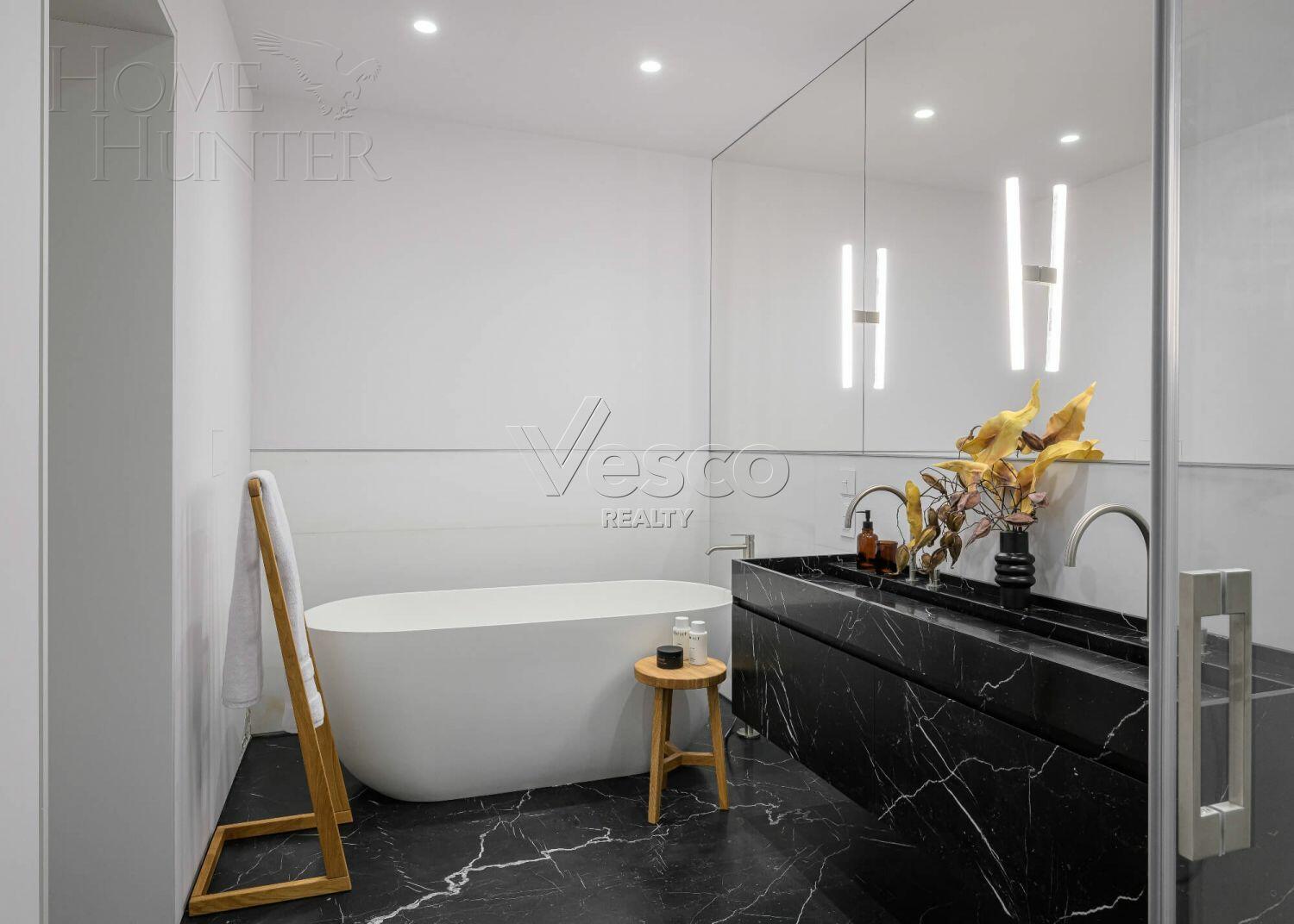 3-КОМН. АПАРТАМЕНТЫ С ОТДЕЛКОЙ 231 М² НА 1 ЭТАЖЕ