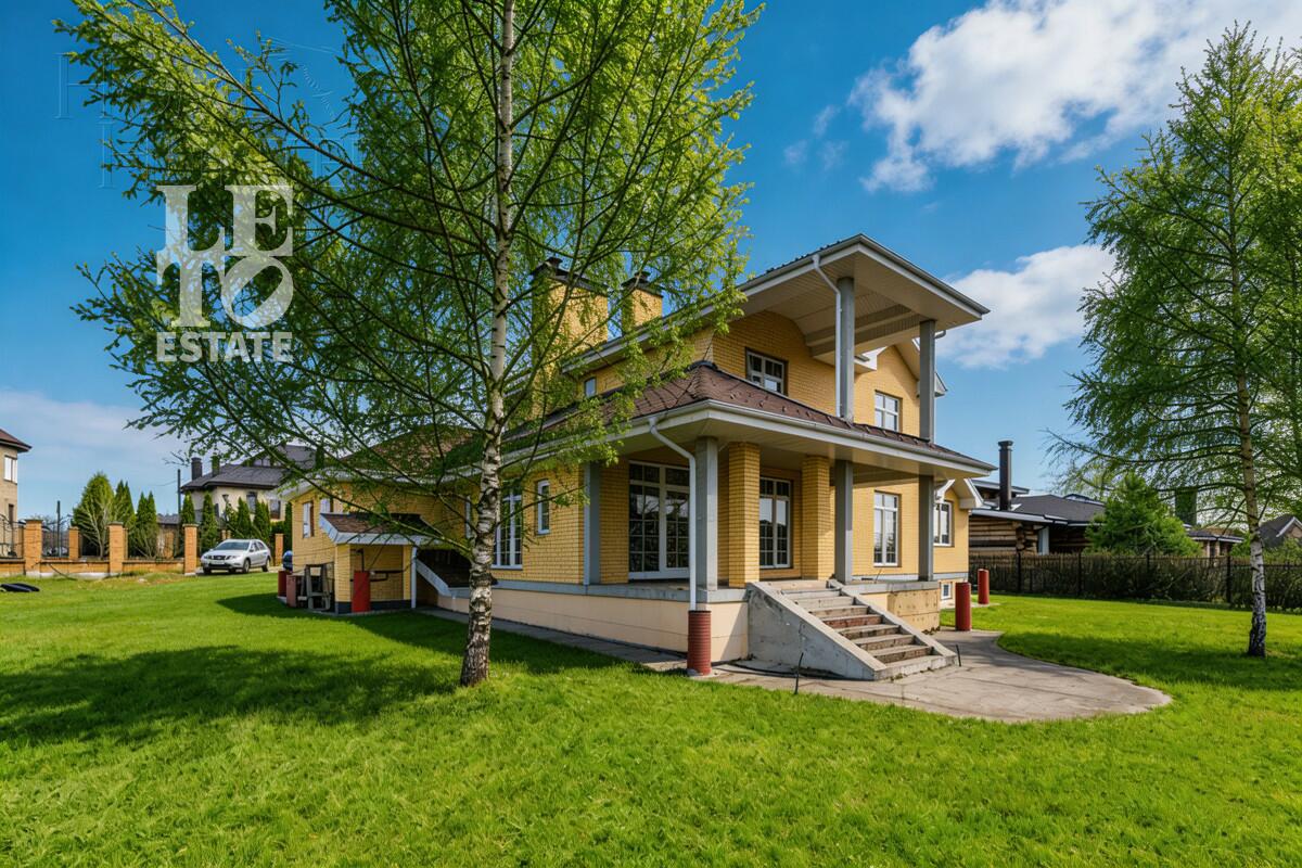 2-этажный коттедж 580 м² без отделки