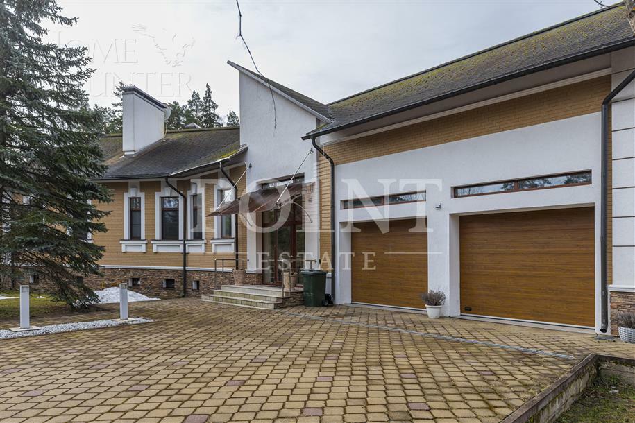 1-этажный коттедж 450 м² с отделкой
