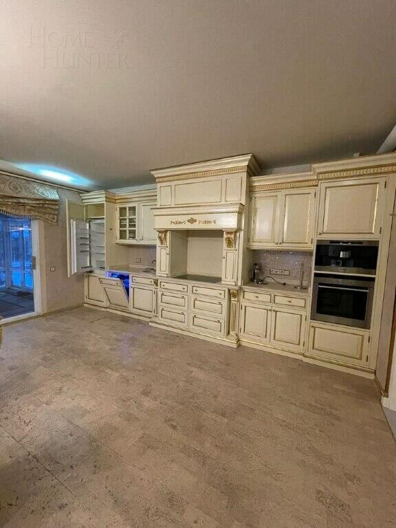 2-этажный коттедж 550 м² с отделкой