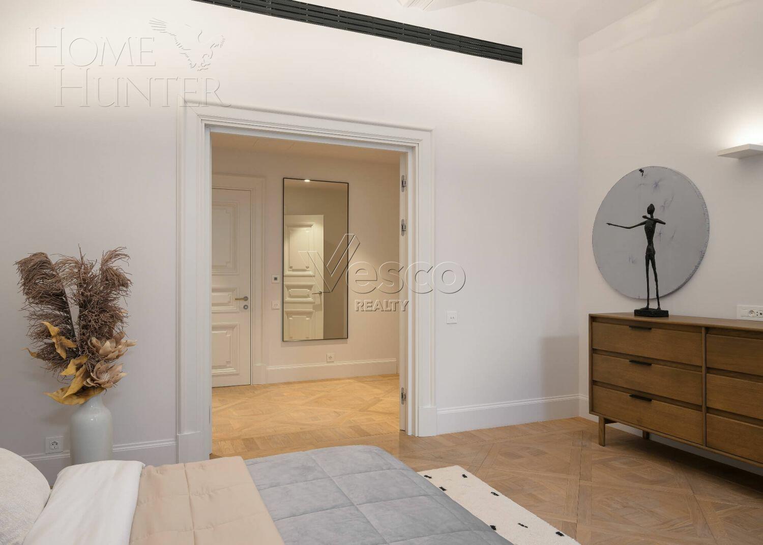 3-КОМН. АПАРТАМЕНТЫ С ОТДЕЛКОЙ 231 М² НА 1 ЭТАЖЕ