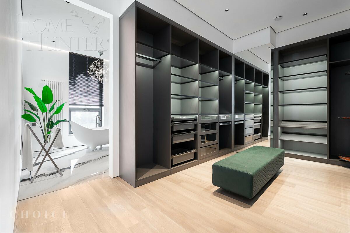 2-этажный коттедж 698 м² с отделкой