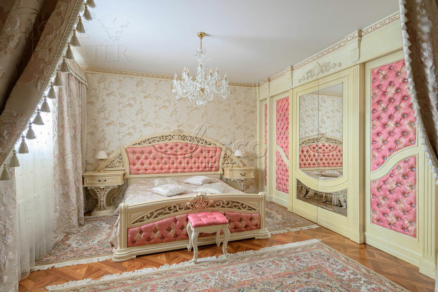 2-этажный коттедж 568 м² с отделкой