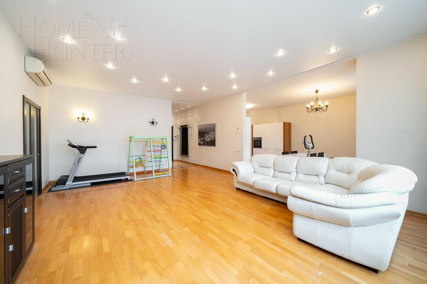 4-КОМН. КВАРТИРА С ОТДЕЛКОЙ 162 М² НА 3 ЭТАЖЕ