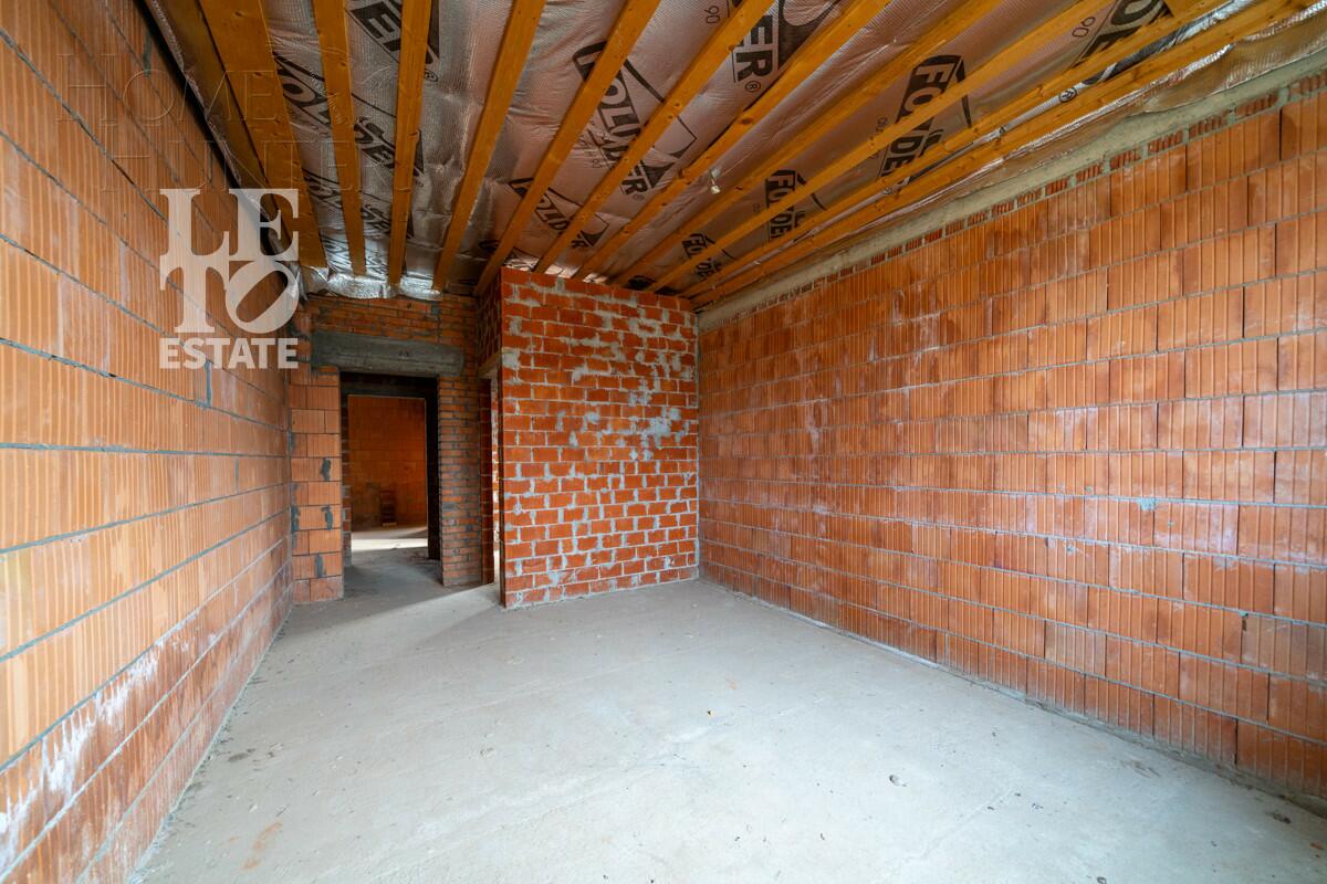 2-этажный коттедж 580 м² без отделки