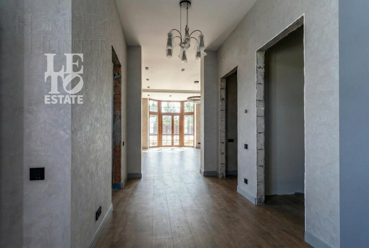 2-этажный коттедж 303 м² с отделкой