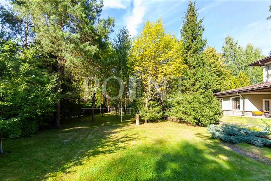 2-этажный коттедж 600 м² с отделкой