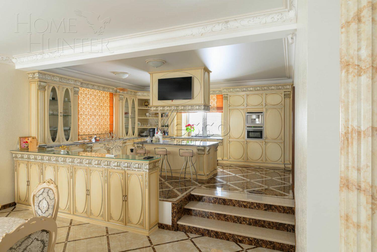 2-этажный коттедж 568 м² с отделкой