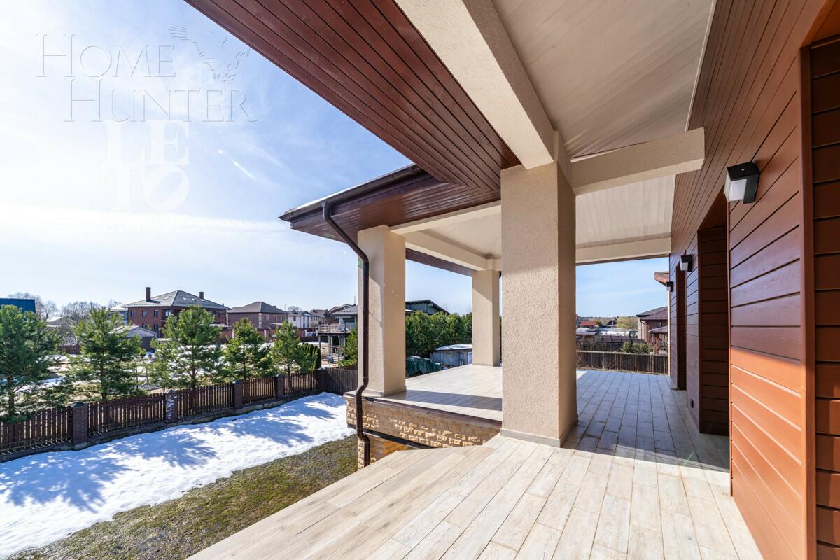 2-этажный коттедж 303 м² с отделкой