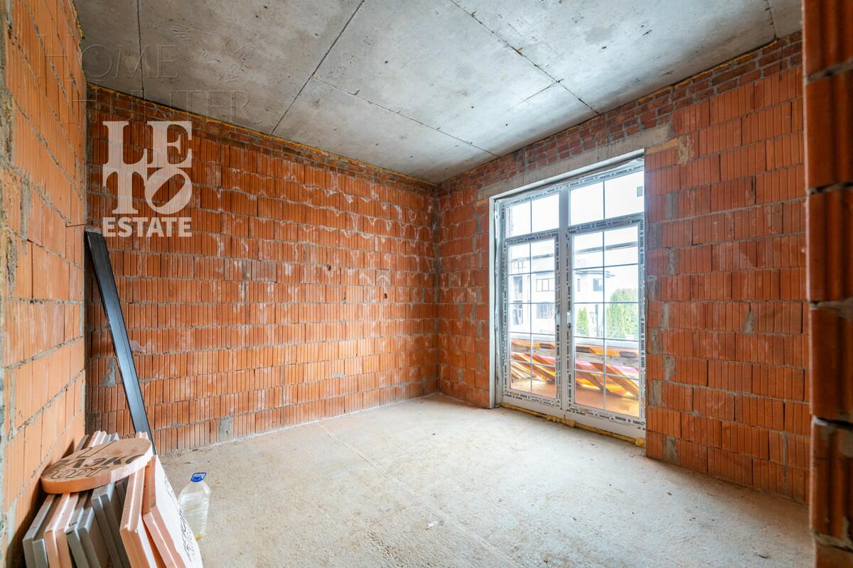 2-этажный коттедж 580 м² без отделки