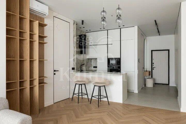 3-КОМН. КВАРТИРА С ОТДЕЛКОЙ 90 М² НА 22 ЭТАЖЕ