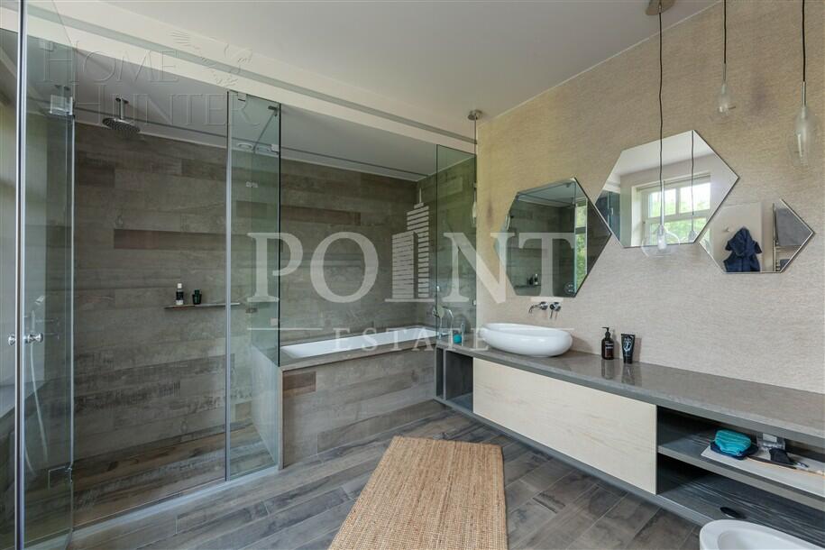 2-этажный коттедж 600 м² с отделкой