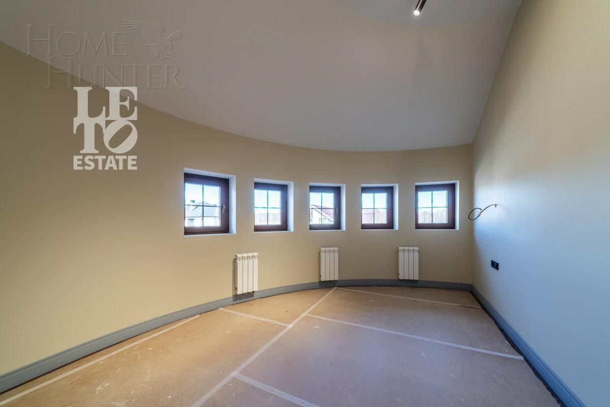 2-этажный коттедж 303 м² с отделкой