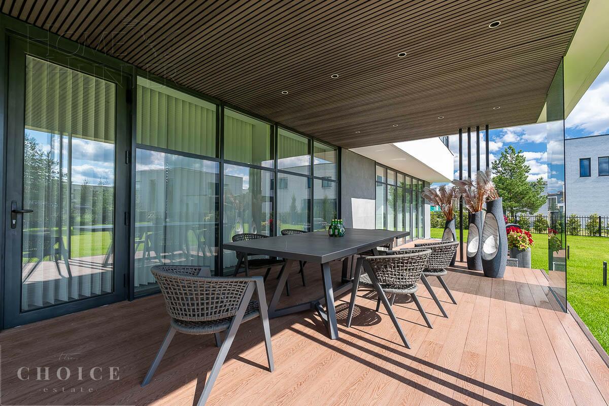 2-этажный коттедж 698 м² с отделкой