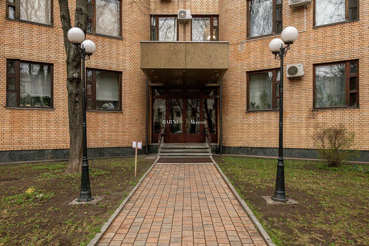 4-КОМН. КВАРТИРА С ОТДЕЛКОЙ 192.6 М² НА 5 ЭТАЖЕ