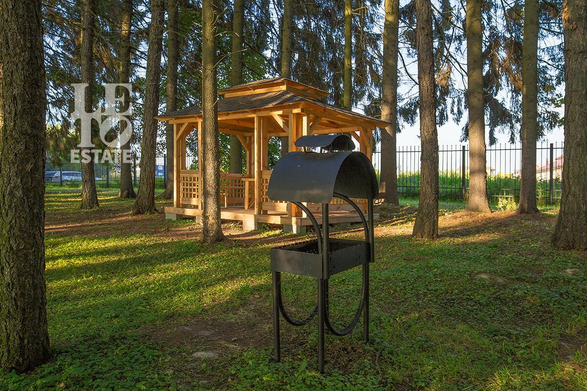 2-этажный коттедж 580 м² без отделки