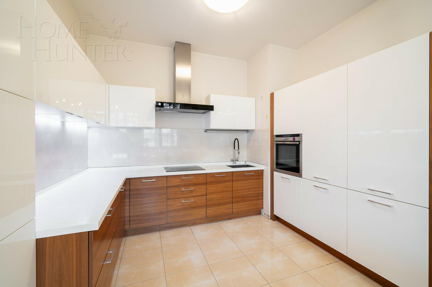 4-КОМН. КВАРТИРА С ОТДЕЛКОЙ 162 М² НА 3 ЭТАЖЕ