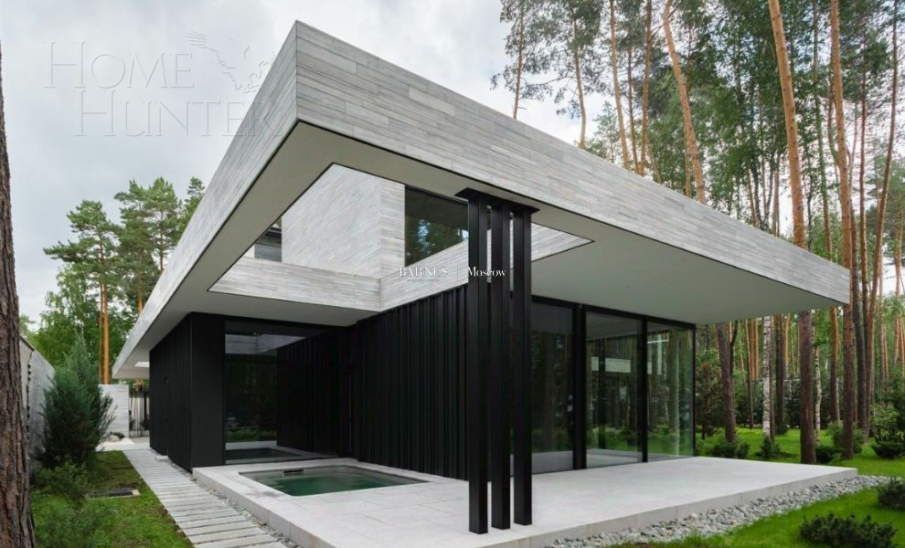 2-этажный коттедж 1 050 м² без отделки