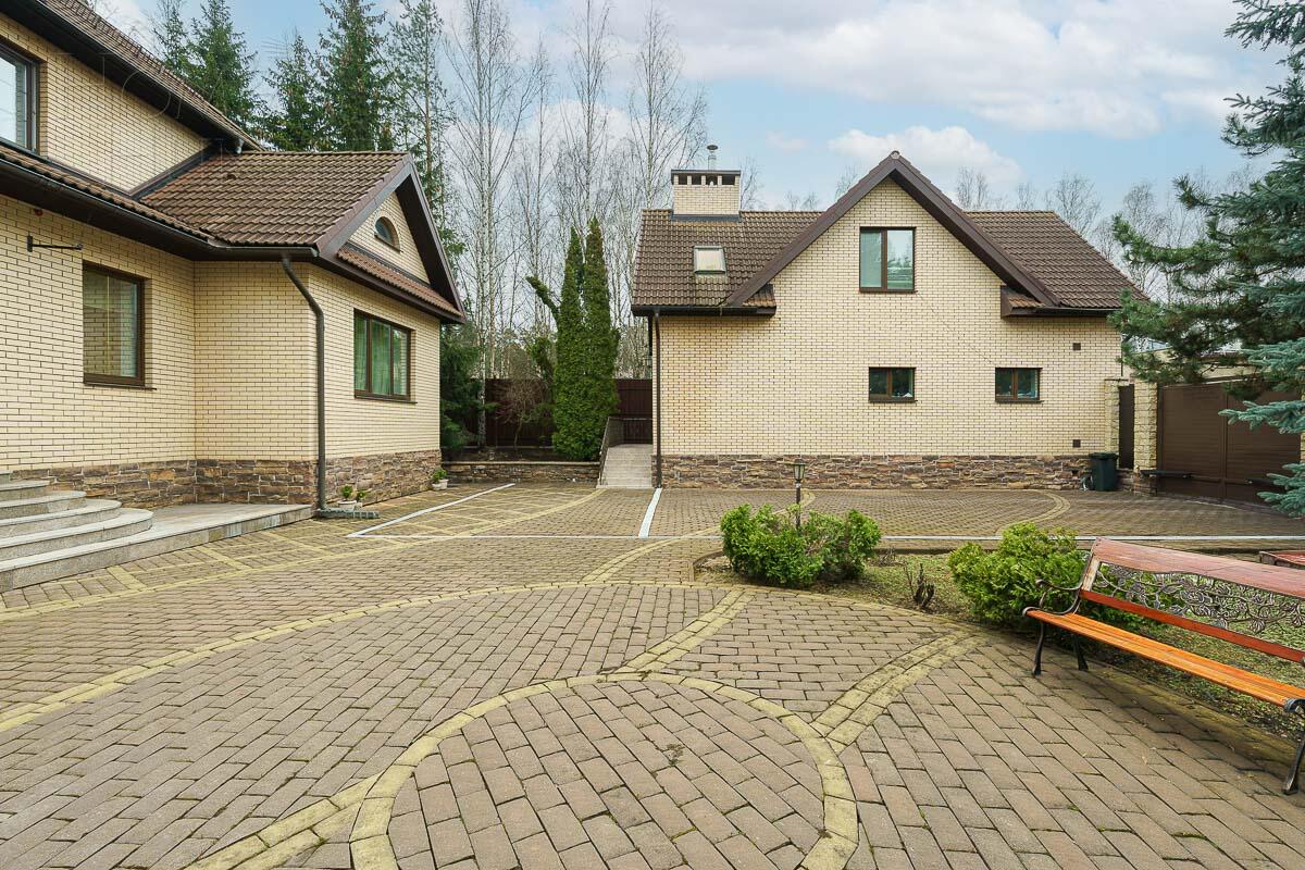 2-этажный коттедж 456.4 м² с отделкой