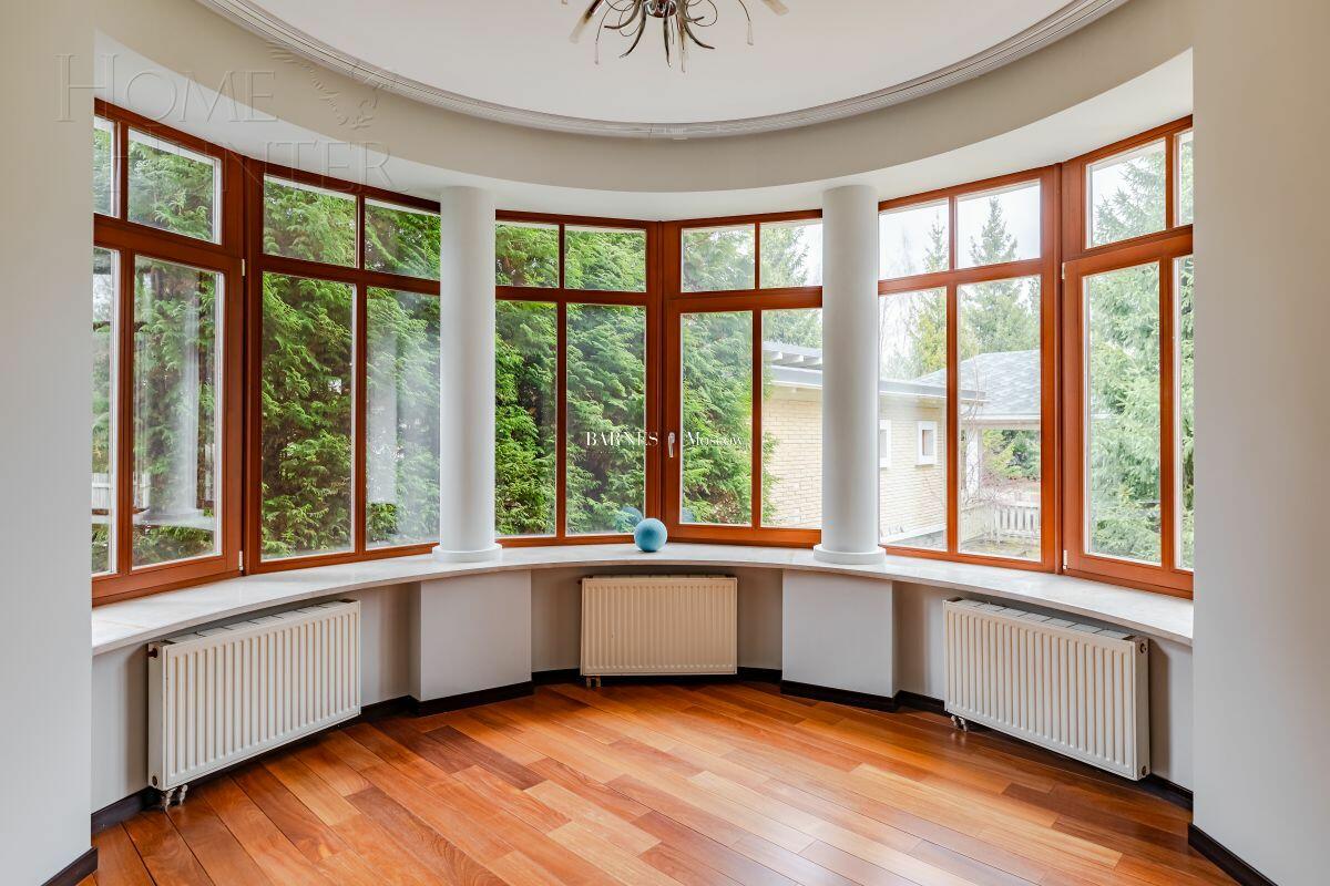 2-этажный коттедж 402.8 м² с отделкой
