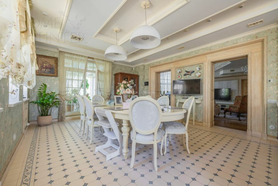 2-этажный коттедж 612 м² с отделкой