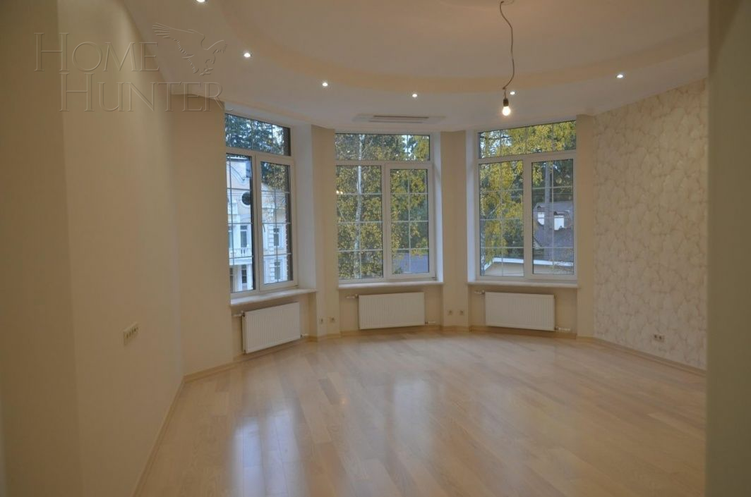 2-этажный коттедж 567.3 м² с отделкой