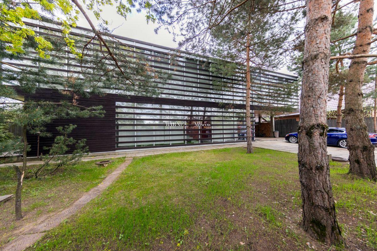 2-этажный коттедж 265.9 м² с отделкой