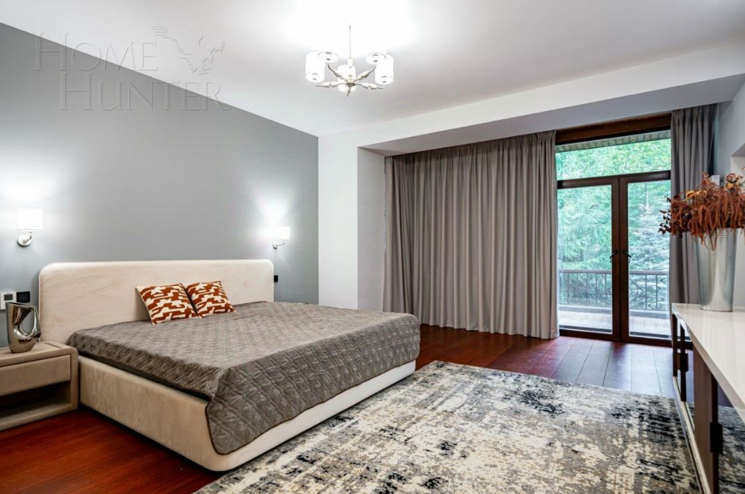2-этажный коттедж 450 м² с отделкой