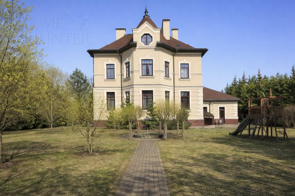 2-этажный коттедж 621.4 м² с отделкой