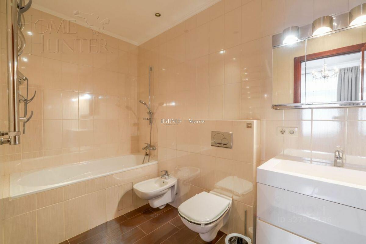 2-этажный коттедж 1 378 м² с отделкой