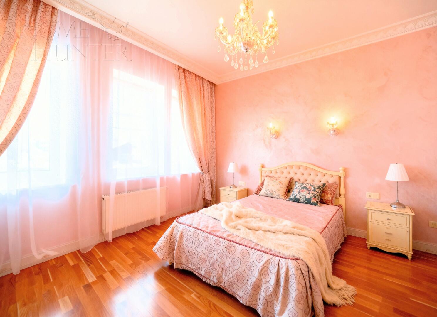 3-этажный коттедж 707.9 м² с отделкой