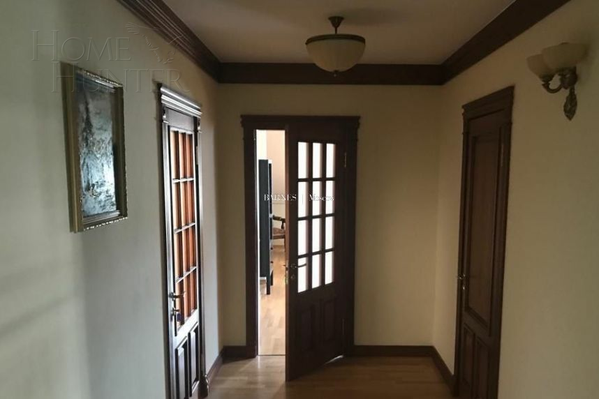 2-этажный коттедж 884.3 м² с отделкой