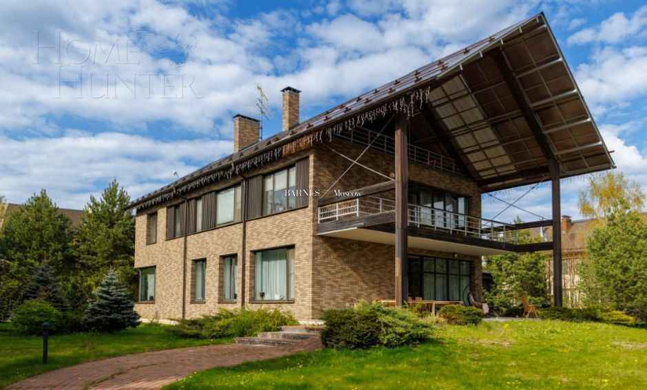 2-этажный коттедж 500 м² с отделкой