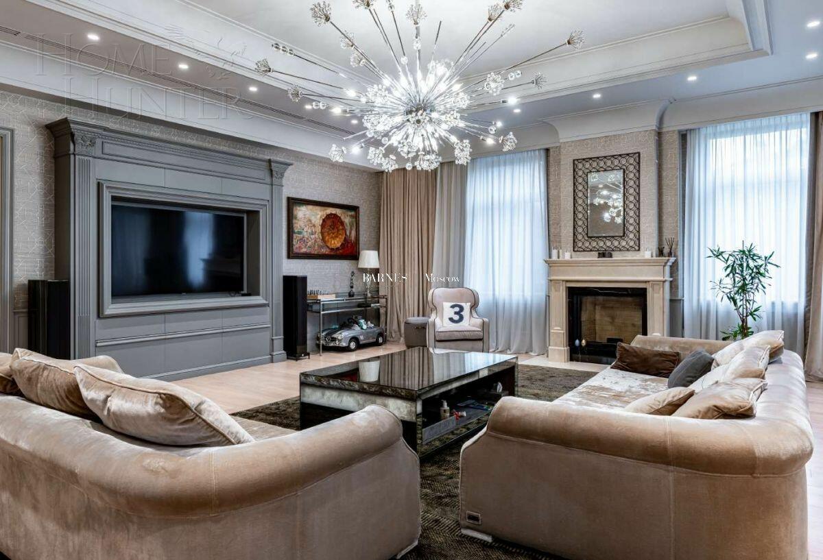 2-этажный коттедж 1 500 м² с отделкой