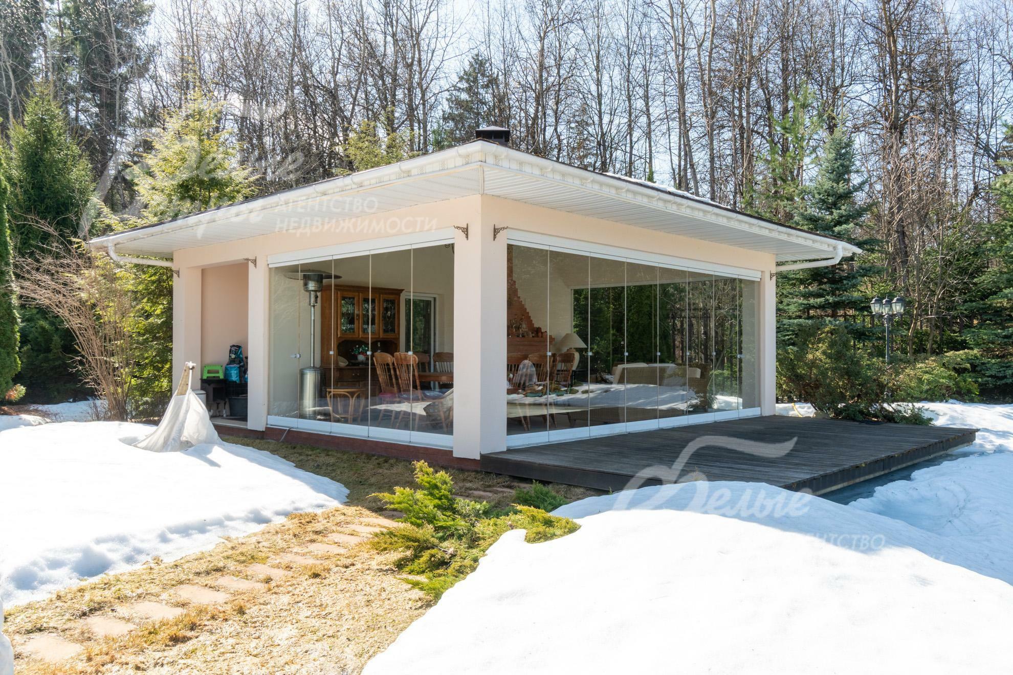 2-этажный коттедж 918 м² с отделкой