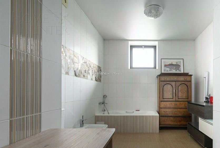 2-этажный коттедж 500 м² с отделкой