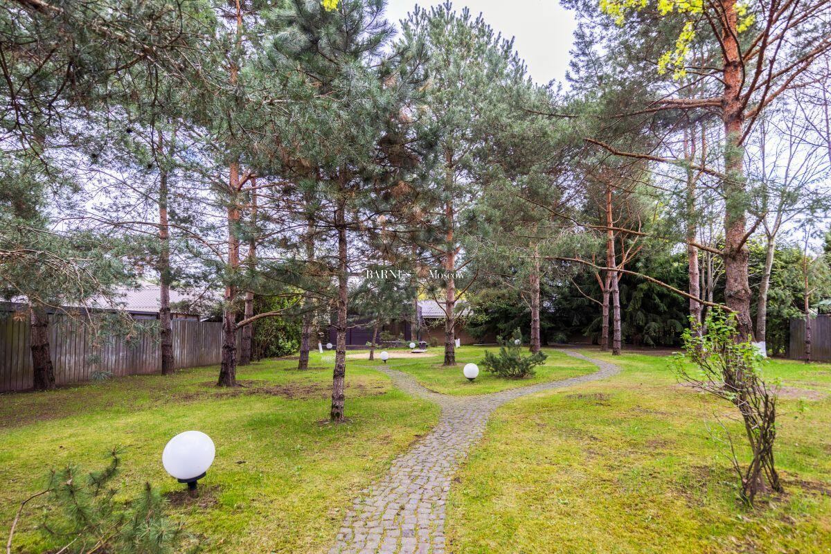 2-этажный коттедж 265.9 м² с отделкой